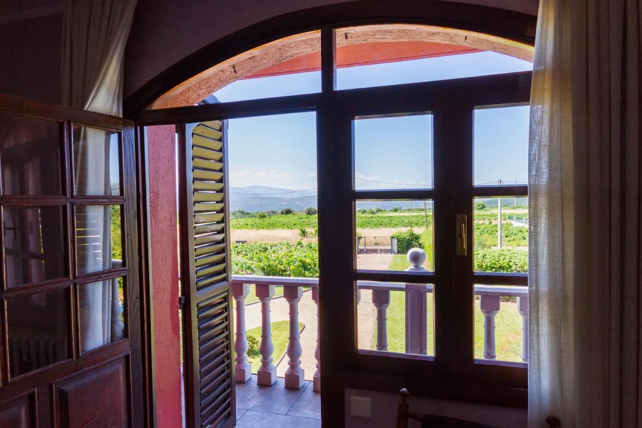 โรงแรมรูรัล ลาเซโล Villadecanes ภายนอก รูปภาพ